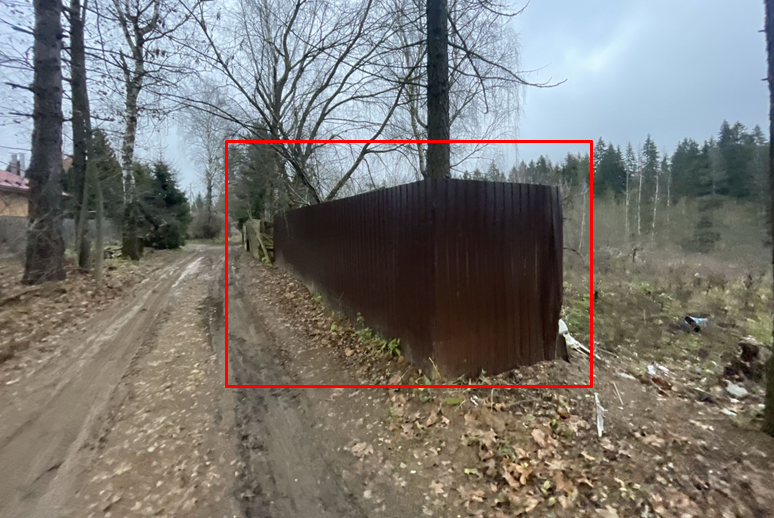 Строения в поселке Назарьево, около вл. 131а, размещены незаконно и подлежат демонтажу Строения в поселке Назарьево, около вл. 131а, размещены незаконно и подлежат демонтажу