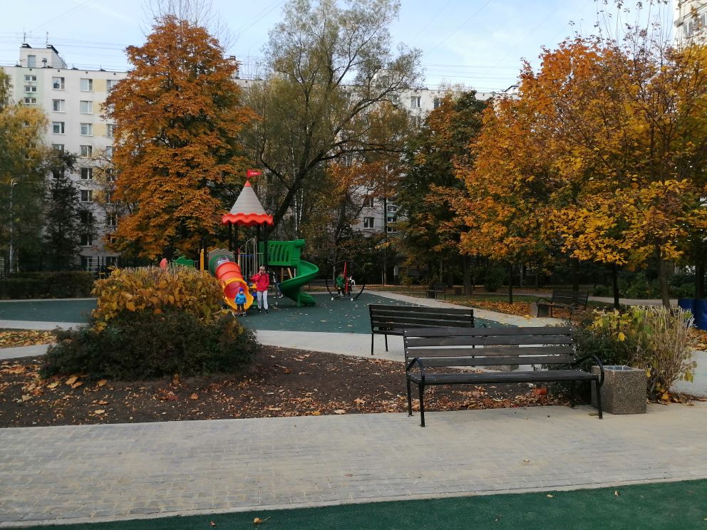Детская площадка покрытие 2