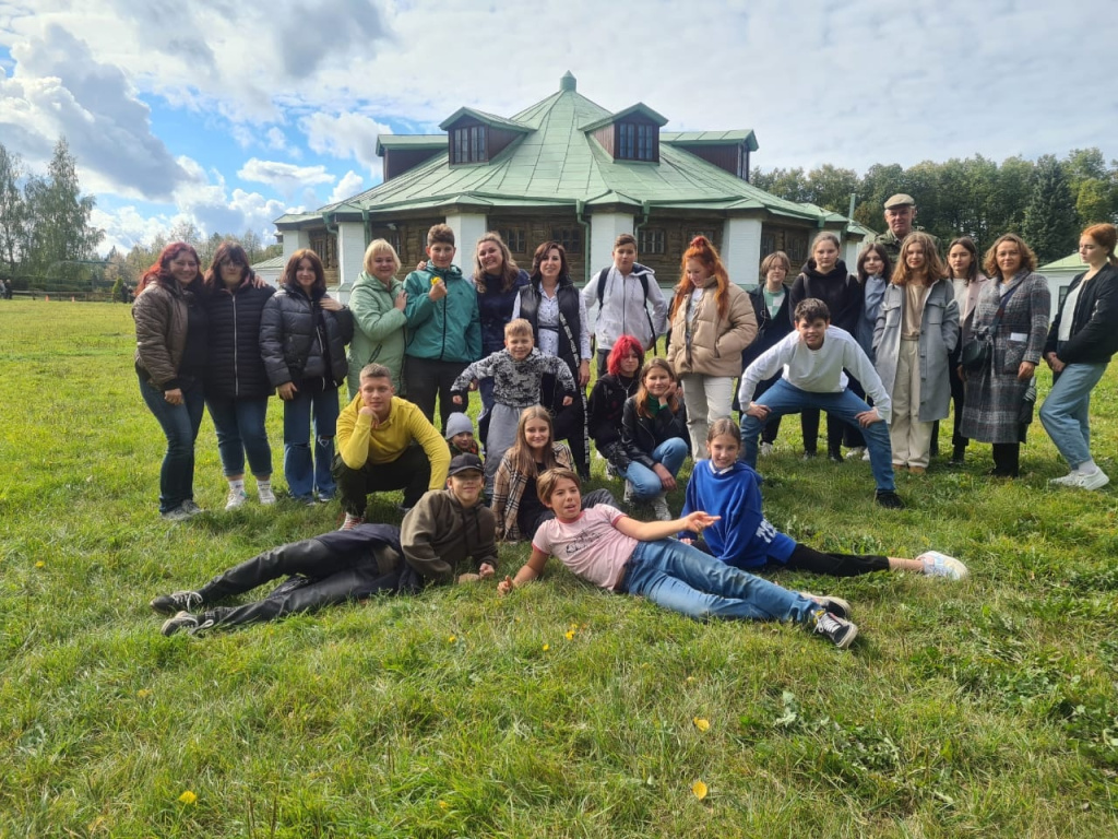 T-x3-Nz877A.jpg