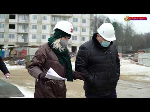 Депутат Госдумы Ирина Белых проверила строительство дома для дольщиков в 9 микрорайоне