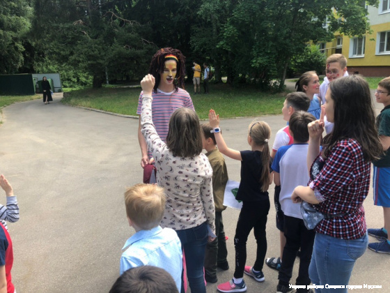 17.06.2019 прошел квест в школе №609 для воспитанников детского летнего лагеря по мотивам сказки «Волшебник изумрудного города»