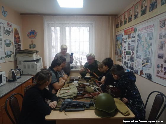 08.12.2023 учащиеся 8-х классов, ГБОУ «Школы № 854» отделение на Никольском, посетили интерактивный музей ВОВ в районе Савелки